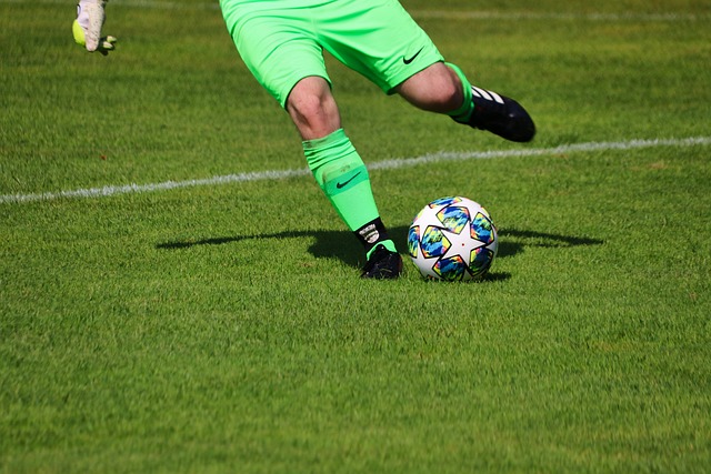 曼城距离梦 曼城距离梦